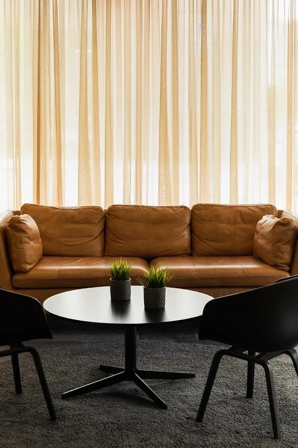 Boo Boo Living Aparthotel Kottla